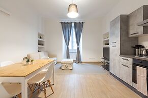 Moscova Modern Apartment