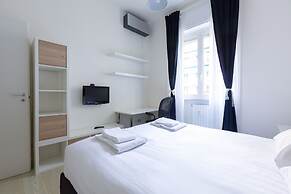 Porta Volta Bright and Roomy Flat