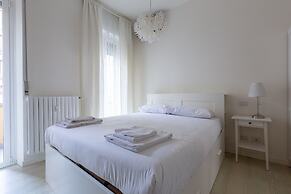 Porta Volta Bright and Roomy Flat