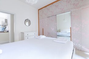 Porta Volta Bright and Roomy Flat