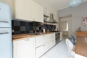 Porta Volta Bright and Roomy Flat