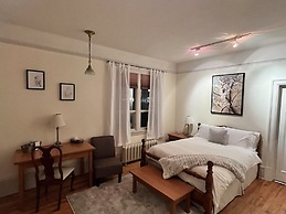 Stirling House Bed & Breakfast