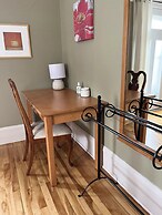 Stirling House Bed & Breakfast