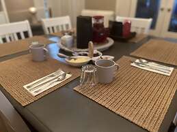 Stirling House Bed & Breakfast