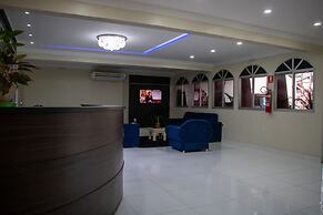 HOTEL IMPÉRIO SANTARÉM