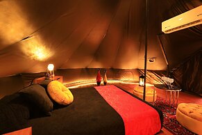 K NAJ Community Glamping