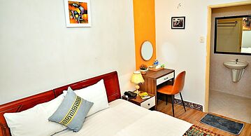 HANZ Cosmos Central Hotel