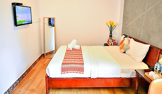 HANZ Cosmos Central Hotel