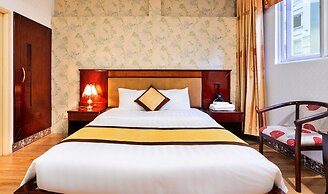 HANZ Cosmos Central Hotel