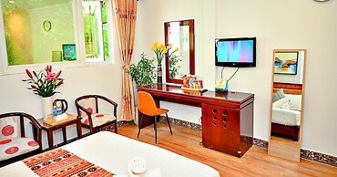 HANZ Cosmos Central Hotel