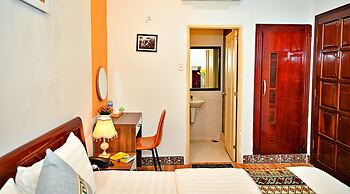 HANZ Cosmos Central Hotel