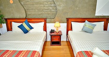 HANZ Cosmos Central Hotel