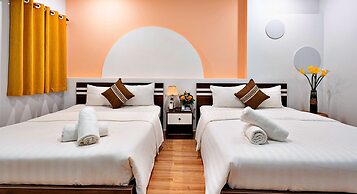 HANZ Cosmos Central Hotel