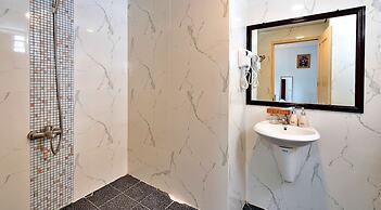 HANZ Cosmos Central Hotel