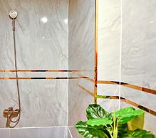 HANZ Cosmos Central Hotel