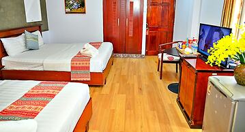 HANZ Cosmos Central Hotel