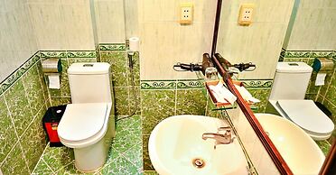 HANZ Cosmos Central Hotel