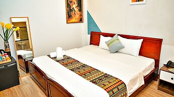 HANZ Cosmos Central Hotel