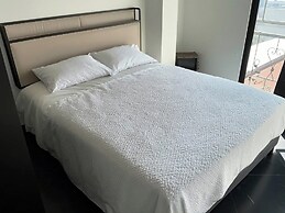 Aparta Suites Torre De Prado
