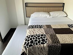 Aparta Suites Torre De Prado