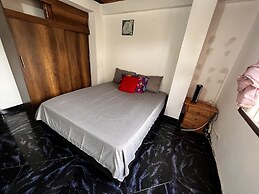 Aparta Suites Torre De Prado