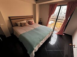 Aparta Suites Torre De Prado