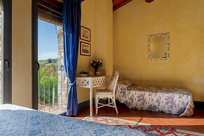 Gli Spilocchi 16 Emma Villas