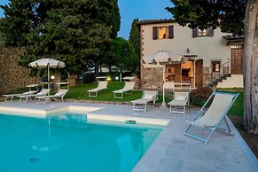 Gli Spilocchi 16 Emma Villas