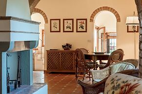 Gli Spilocchi 16 Emma Villas