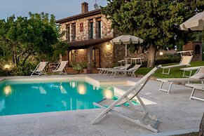 Gli Spilocchi 16 Emma Villas