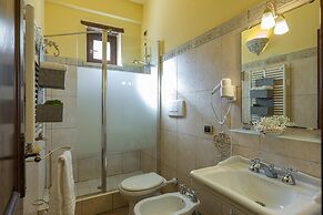 Residenza Collefiorito 26 Emma Villas