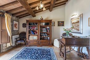 Residenza Collefiorito 26 Emma Villas