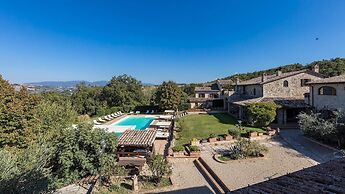 Residenza Collefiorito 26 Emma Villas