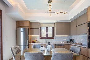 Villa Red Sunset by Estia