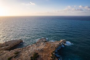 Villa Red Sunset by Estia