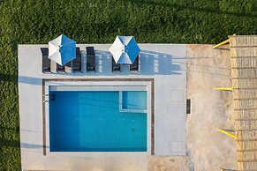 Villa Red Sunset by Estia