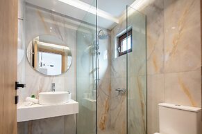 Villa Red Sunset by Estia