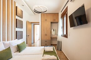 Villa Red Sunset by Estia