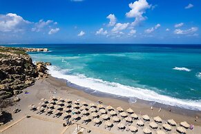 Villa Red Sunset by Estia