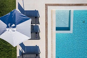 Villa Red Sunset by Estia