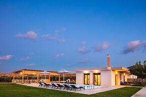 Villa Red Sunset by Estia