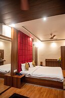 Kiran Palace Varanasi