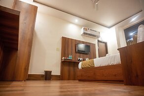 Kiran Palace Varanasi