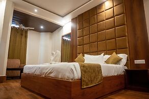 Kiran Palace Varanasi