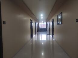 Lee Palace Hotel