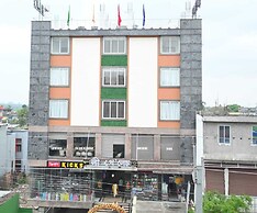 Lee Palace Hotel