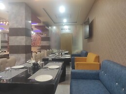 Lee Palace Hotel