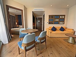 Sunrise Oceanfront Mui Ne - V Ruby