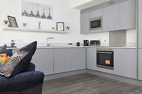 Immaculate 2-bed Apartment in London