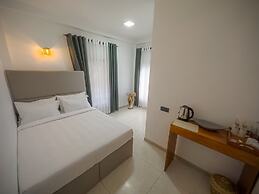 Omenco Hotel Nuwaraeliya